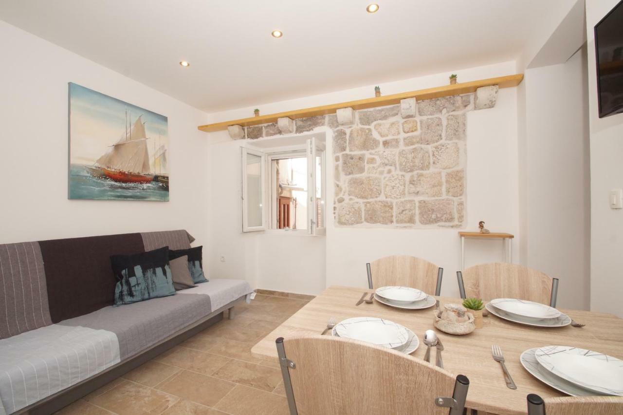 Confluence Apartments Korcula Town Bagian luar foto