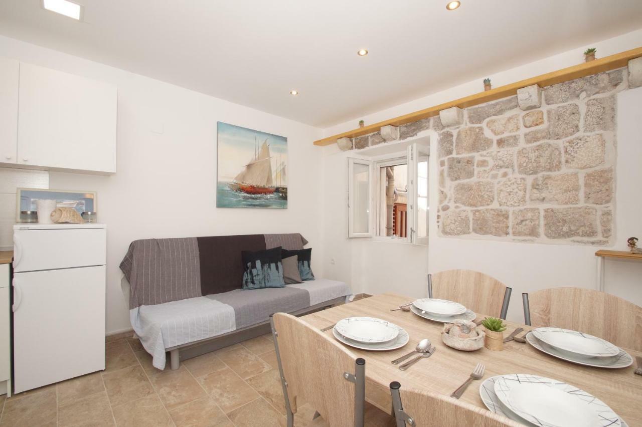 Confluence Apartments Korcula Town Bagian luar foto